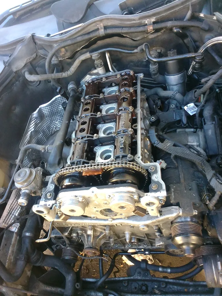 Timing Chain Close-Up